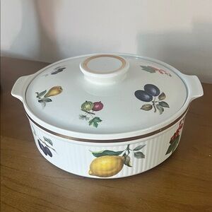 Vintage Alfred Meakin 1950’s Covered Casserole Dish or Soufflé Dish